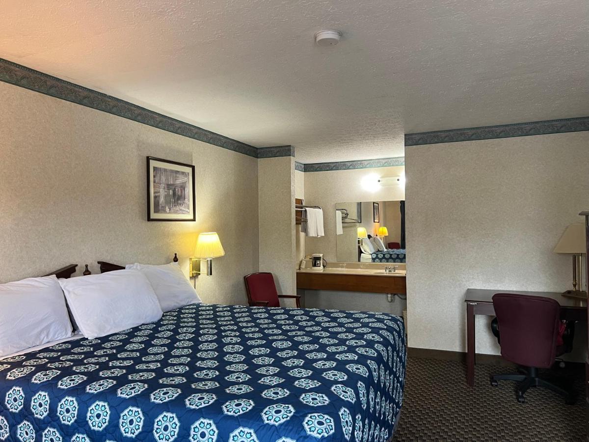 Americas Inn ברדסטאון מראה חיצוני תמונה